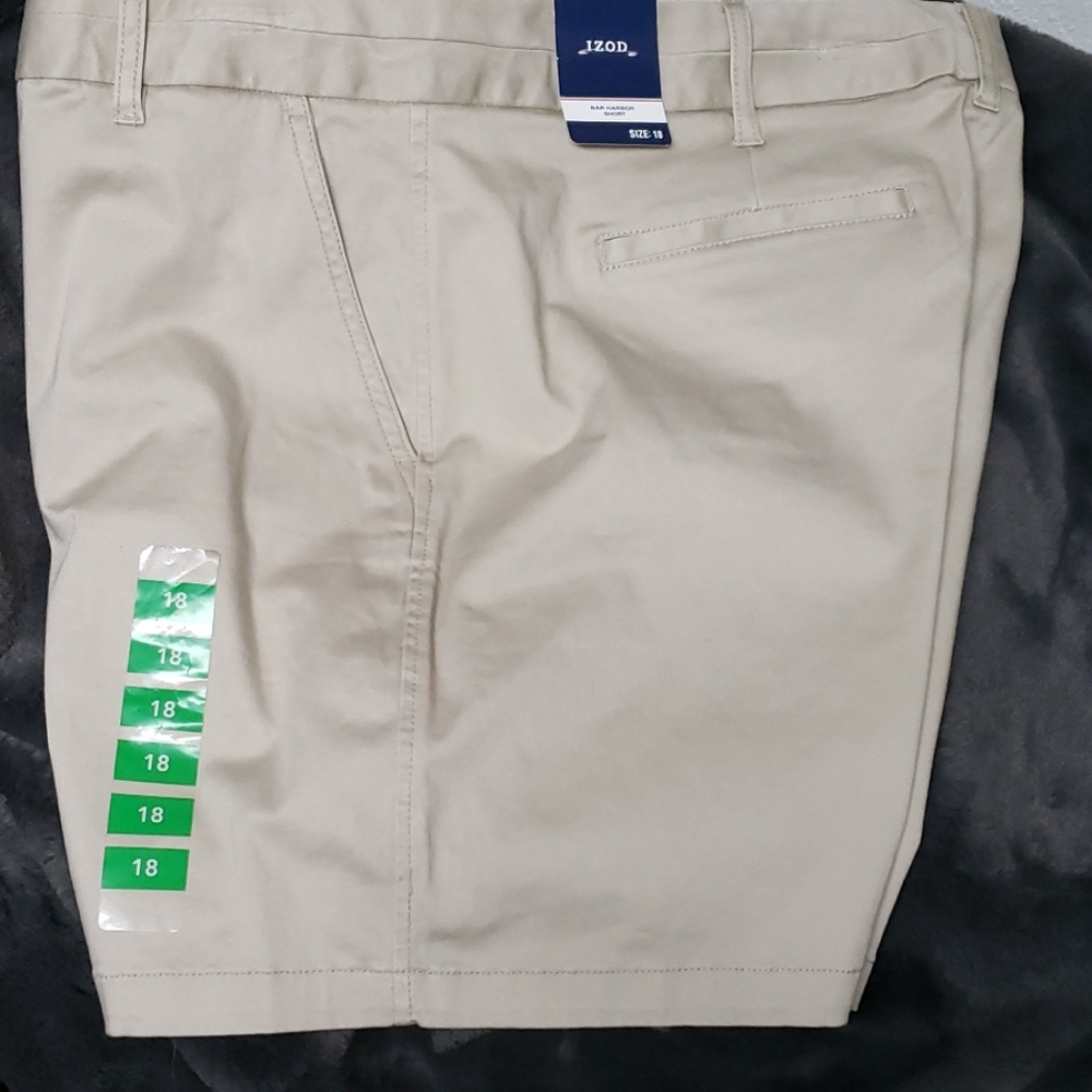 New with tags Izod bar Harbour shorts